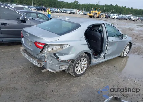 2019 Toyota Camry Le из США, поврежденный, VIN 4T1B11HK8KU757480